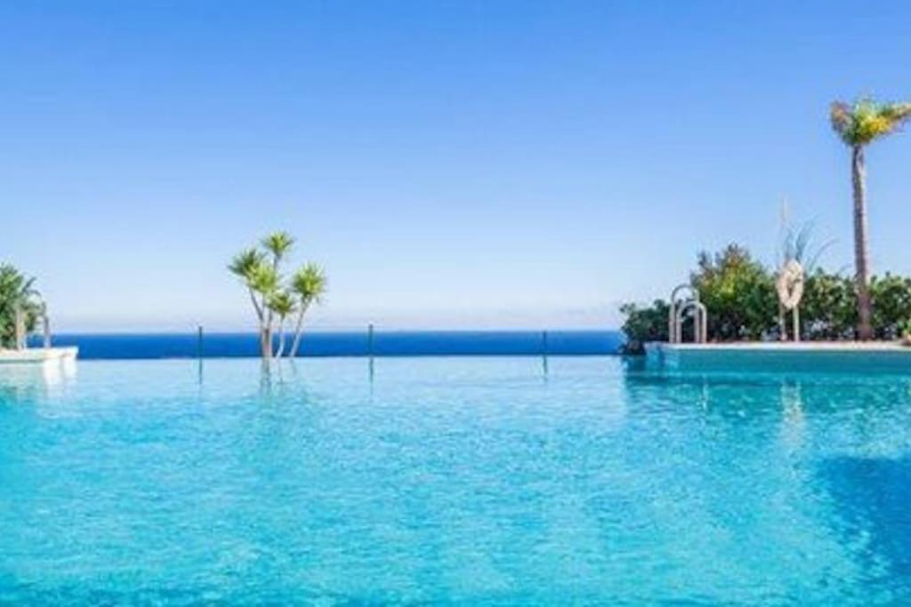 Elegant Apartment, Stunning Views, Fully Renovated In La Hacienda Del Senorio De Cifuentes Apartamento